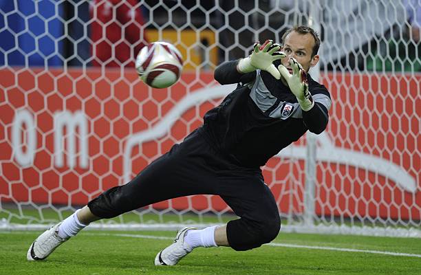 兢兢業業多 兢兢業業多