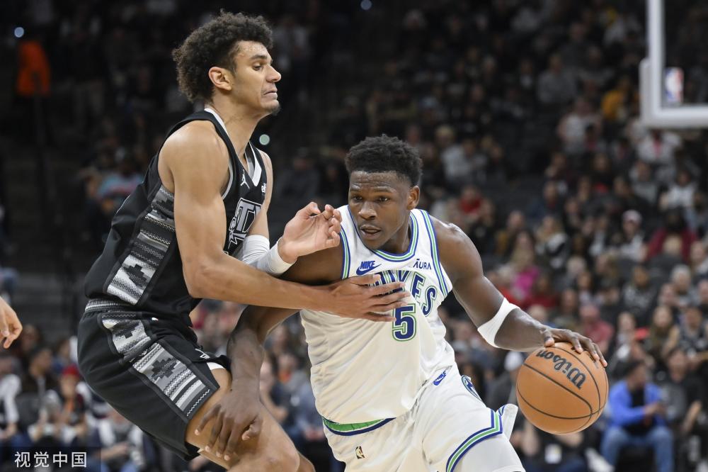 硬是在强敌 硬是在强敌